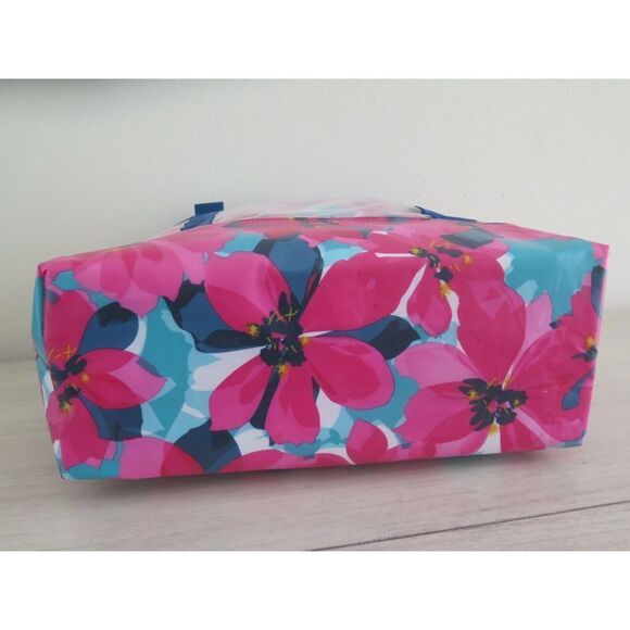Arctic Zone Antimicrobial Insulated 30 Can Floral Print Cooler & Tote Bags - Picture 8 of 12
